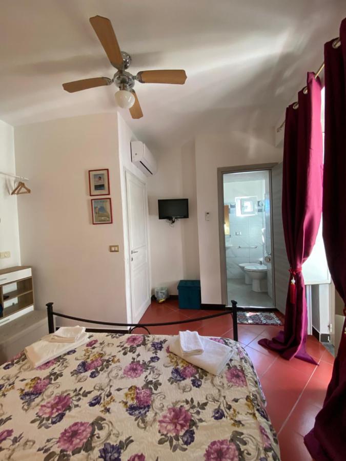 Taormina'S Sun Bed and Breakfast Εξωτερικό φωτογραφία