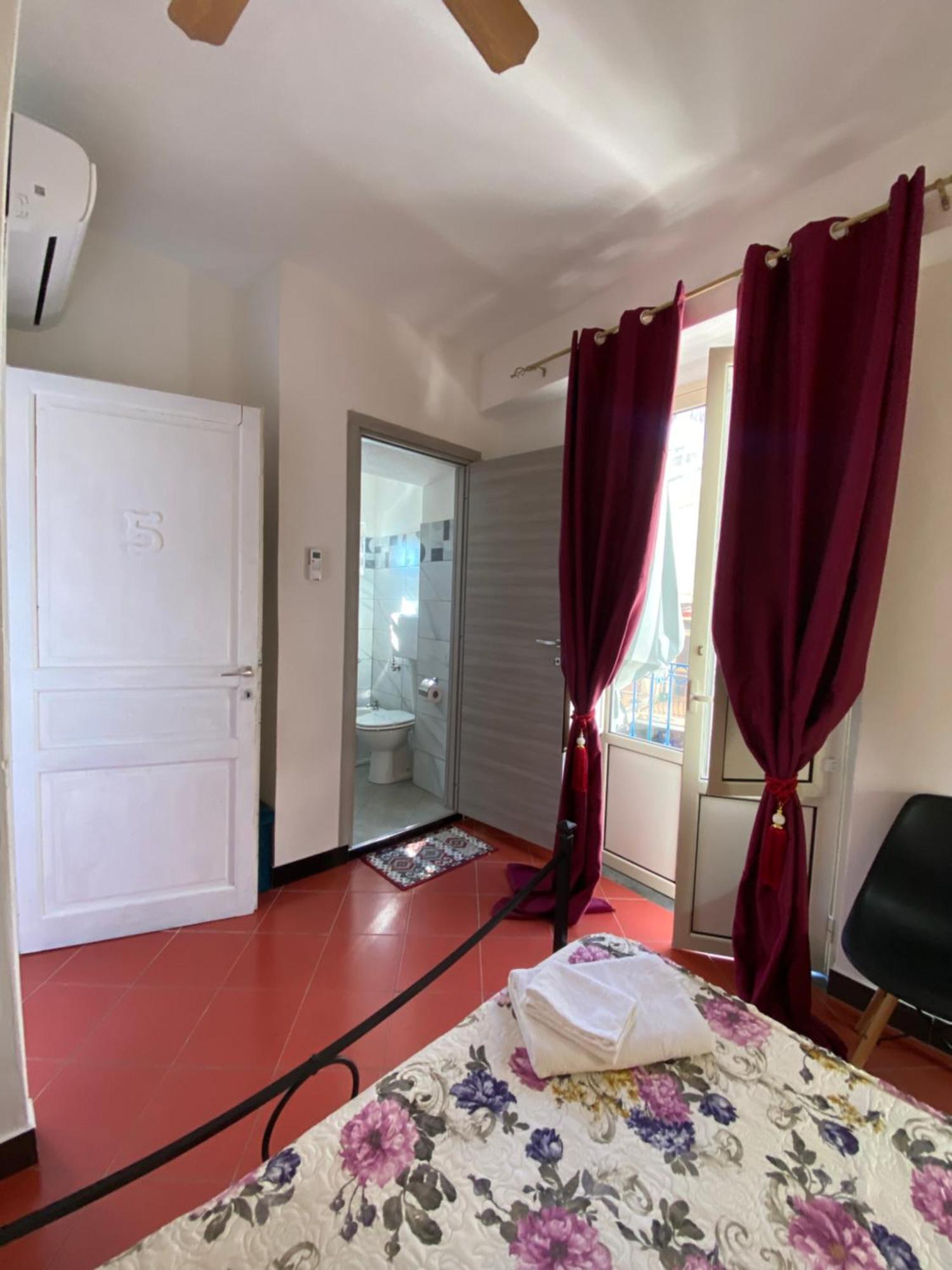 Taormina'S Sun Bed and Breakfast Εξωτερικό φωτογραφία
