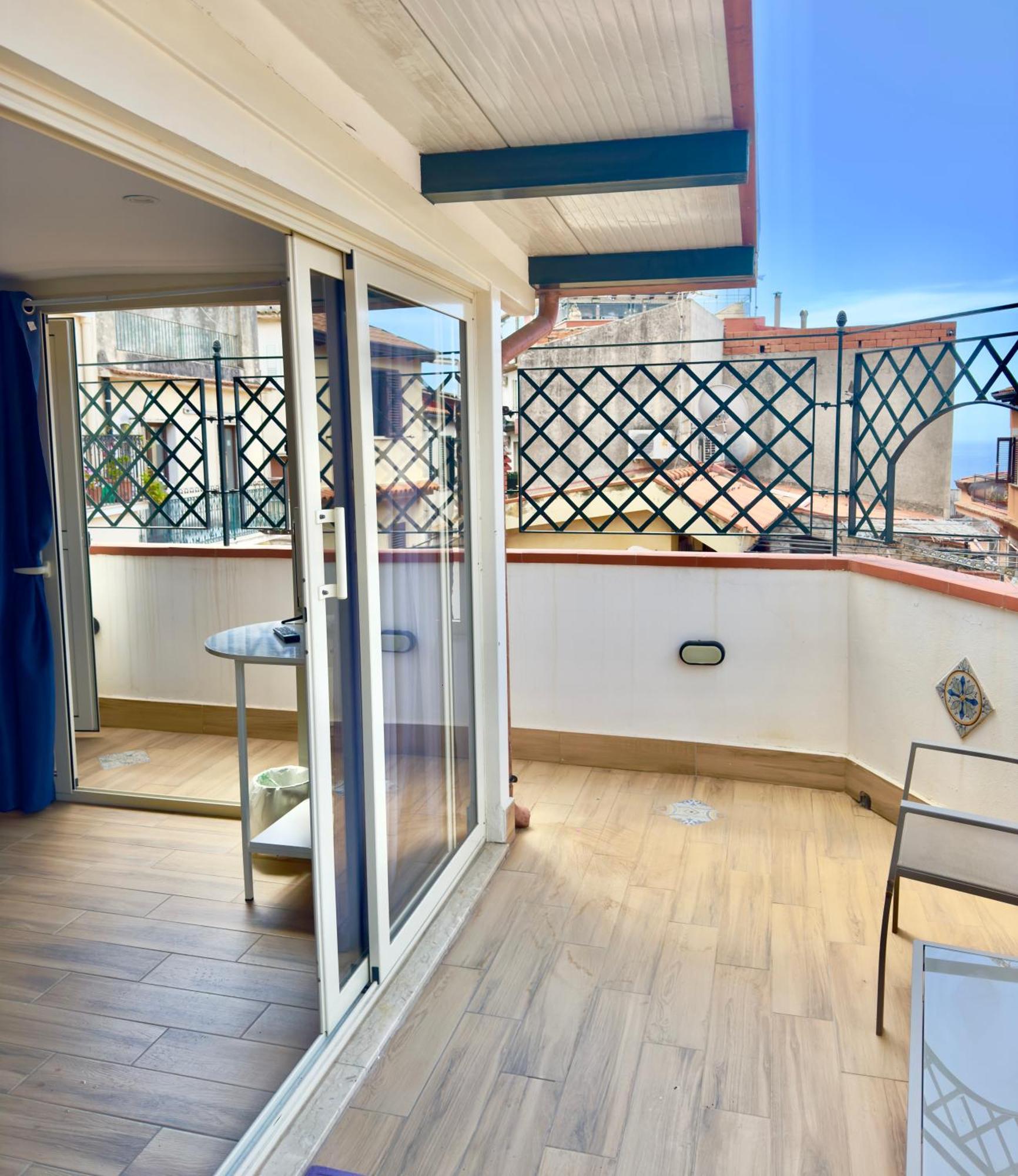 Taormina'S Sun Bed and Breakfast Εξωτερικό φωτογραφία